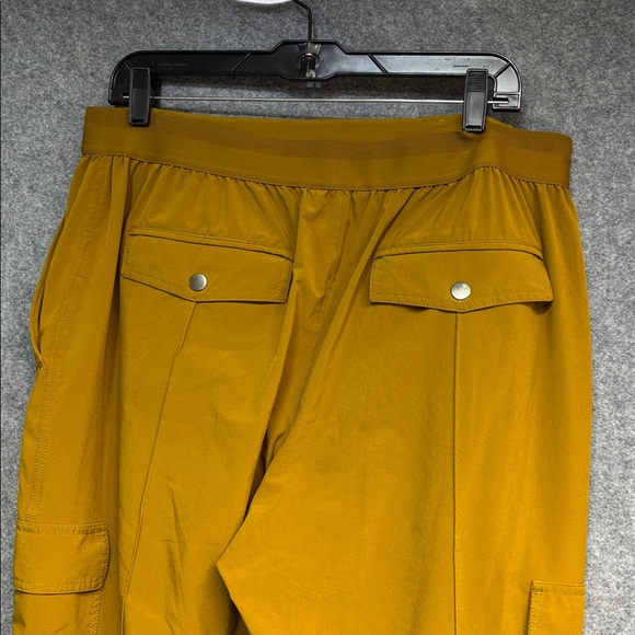 Athleta Nolita Pull on Pants in Brass Yellow Wide Leg Lightweight Casual Size 16 - Picture 6 of 11